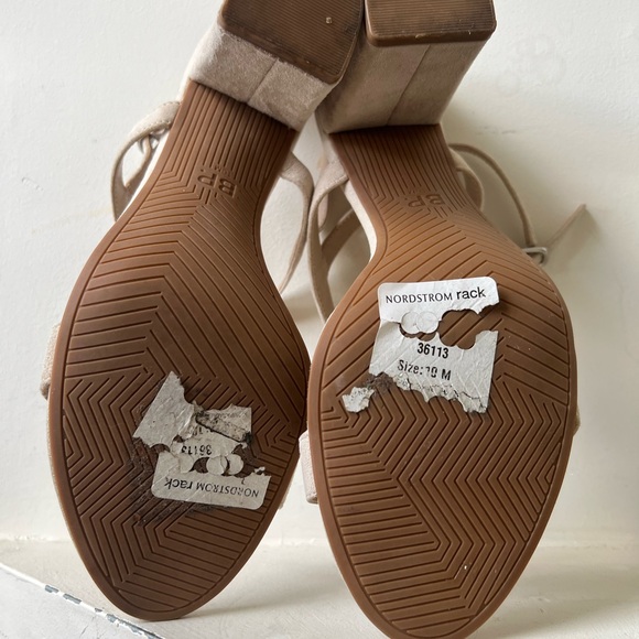 BP. Cream Block Heel Sandal Heels - Picture 5 of 5